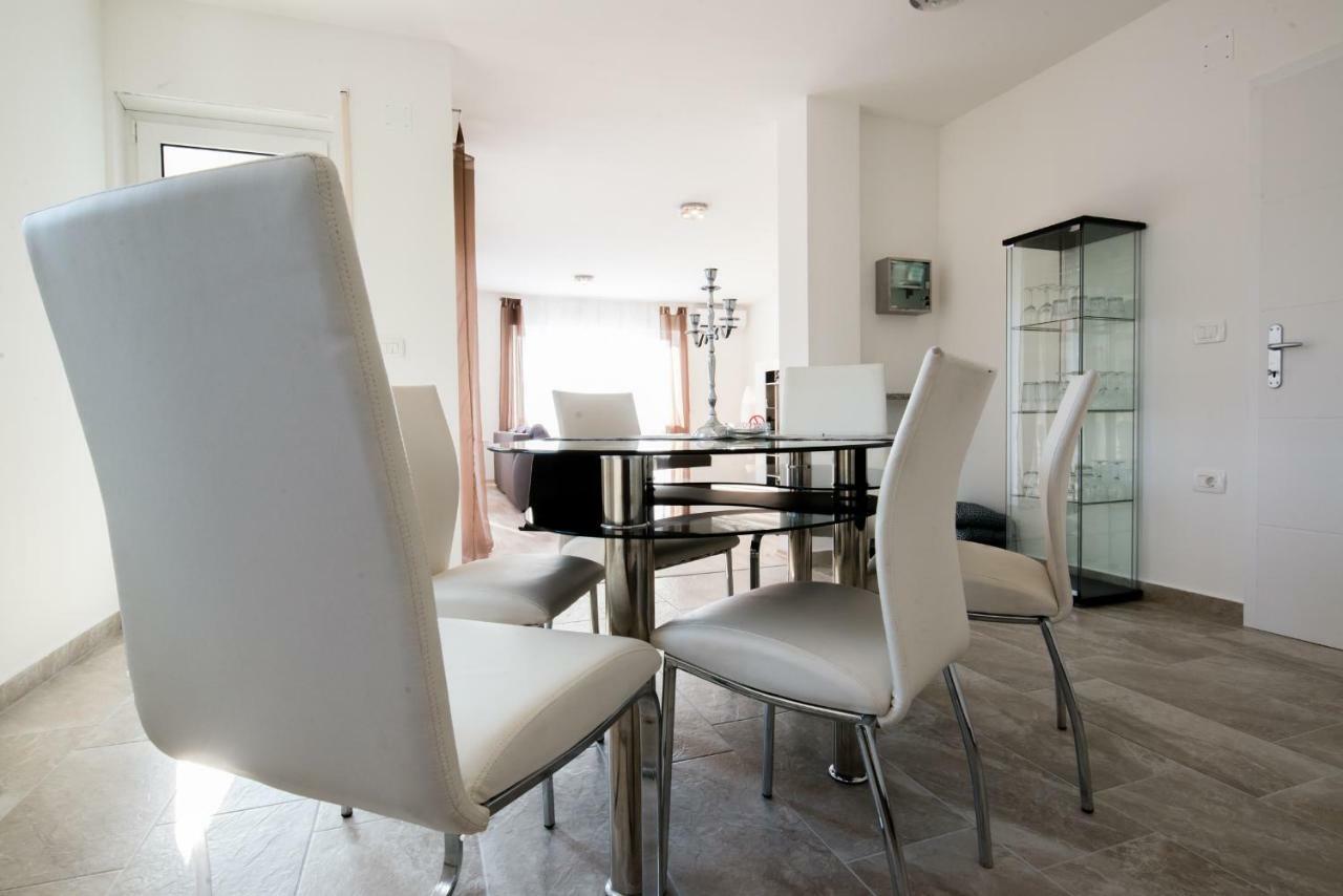 Ferienhaus Bucic Buje Dış mekan fotoğraf