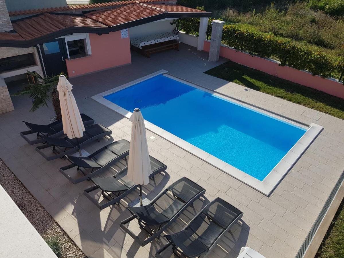 Ferienhaus Bucic Buje Dış mekan fotoğraf